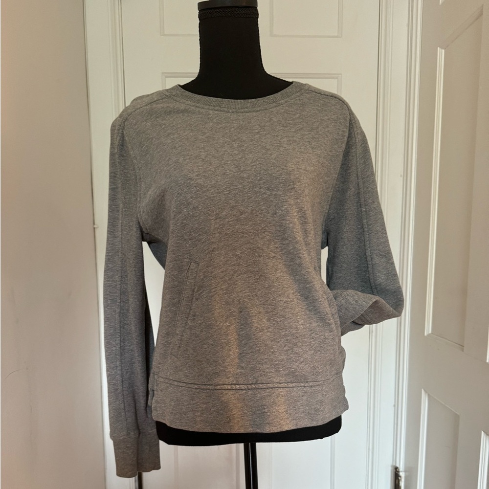 Lululemon sweatshirt